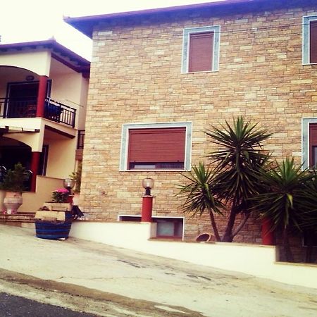Petrino Apartment Sarti Exterior foto