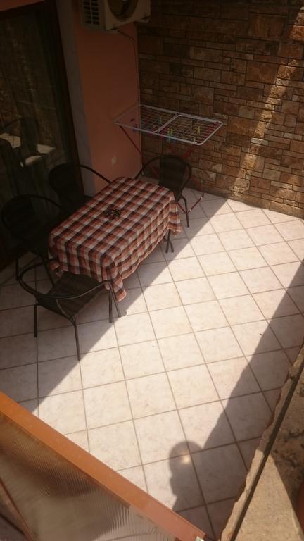 Petrino Apartment Sarti Exterior foto