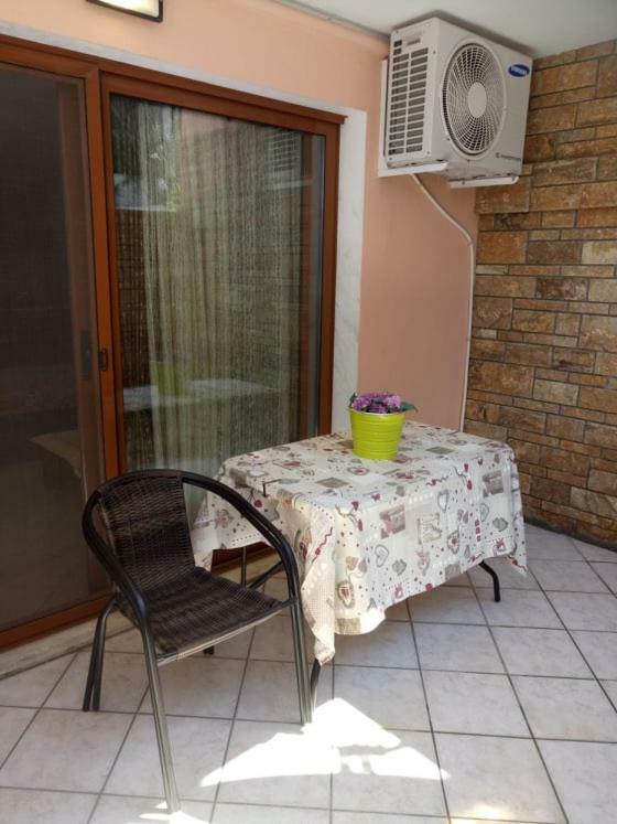 Petrino Apartment Sarti Exterior foto